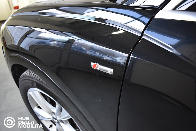 AUDI Q3 SPB 35 TDI S tronic S line edition